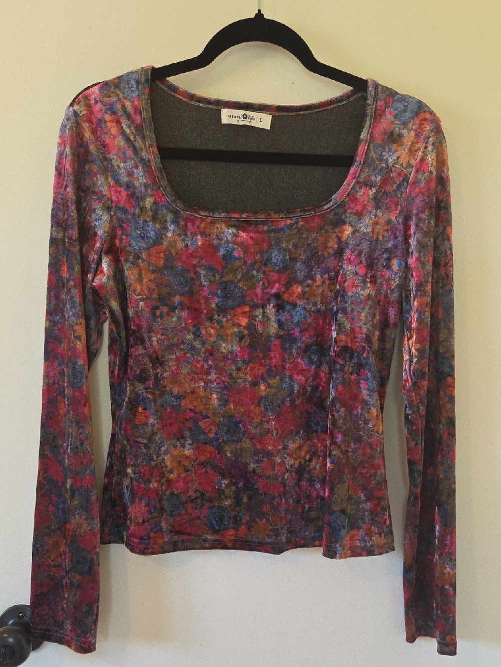 NATURAL LIFE Multicolor Floral Velvet Long Sleeve Tee